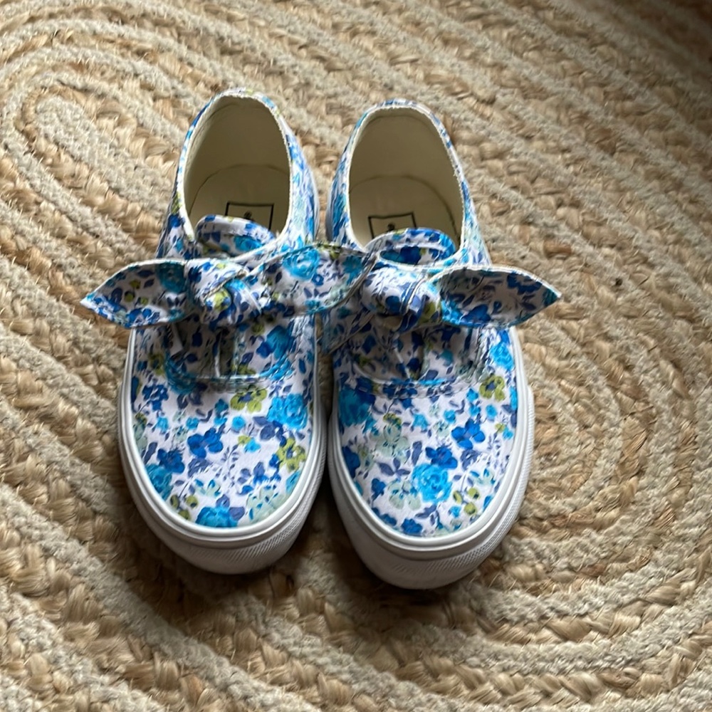Floral Vans